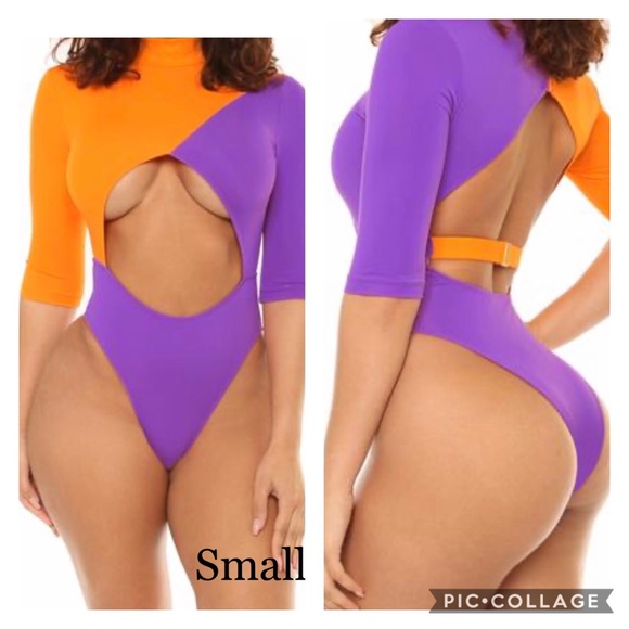 Sexy Swimsuits - Picture 2 of 3